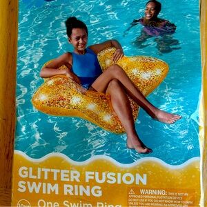 H2andGo pool float toy